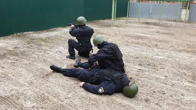 За місяць записалися понад 300 людей. У Кропивницькому почали навчати добровольців штурмової бригади поліції "Лють" За місяць записалися понад 300 людей. У Кропивницькому почали навчати добровольців штурмової бригади поліції "Лють"