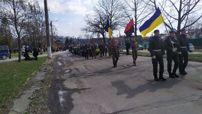 На Франківщині попрощалися із захисниками України — Романом та Леонідом Бутусіними На Франківщині попрощалися із захисниками України — Романом та Леонідом Бутусіними