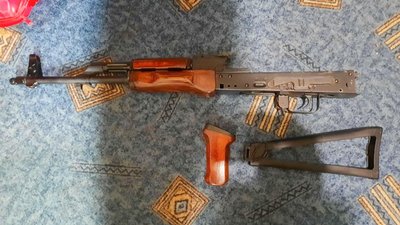 Зброя та набої, які виявили під час обшуків Зброя та набої, які виявили під час обшуків