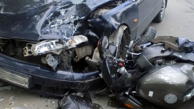 ДТП у Ніжині: травмувались водій та пасажир мотоциклу
