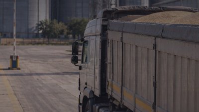 Митниця, експорт зерна, гроші, 12 жовтня 2026, Тернопіль