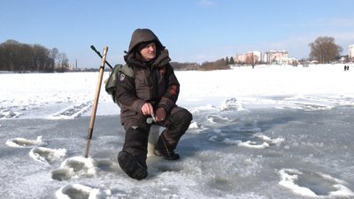 Як не провалитися під лід: у Хмельницькому рятувальники нагадали правила поведінки на кризі