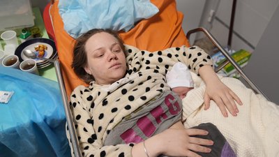 "Her name is Veronika - the victorious." After the shelling of maternity hospital in Mariupol, one of the survivors gave birth to a baby girl "Her name is Veronika - the victorious." After the shelling of maternity hospital in Mariupol, one of the survivors gave birth to a baby girl