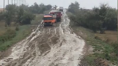 Марафон "Місцеві": дорогу на Одещині не ремонтують понад двадцять років Марафон "Місцеві": дорогу на Одещині не ремонтують понад двадцять років