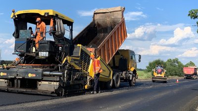 У Хмельницькій обласній прокуратурі взялися за "Велике будівництво" доріг