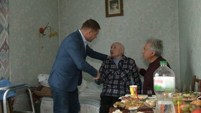 101 — за паспортом, 103 — насправді: історія довгожителя з Рівного 101 — за паспортом, 103 — насправді: історія довгожителя з Рівного