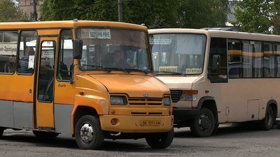 На шість гривень більше: здорожчав проїзд у маршрутках "Рівне – Здолбунів"