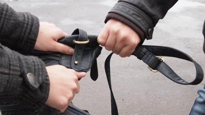 На Одещині 17-річного хлопця підозрюють у спробі пограбувати пенсіонерку