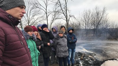Палять шини і солому - жителі прикарпатських сіл Насташине та Кошнюшки протестують Палять шини і солому - жителі прикарпатських сіл Насташине та Кошнюшки протестують