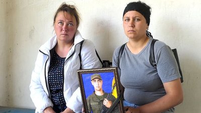 "Ми не знаємо, де його тіло". Рідні не можуть поховати воїна Владислава Шевцова з Ямпільщини на Сумщині "Ми не знаємо, де його тіло". Рідні не можуть поховати воїна Владислава Шевцова з Ямпільщини на Сумщині