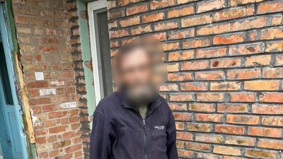 На Київщині монах поселив у себе російських військових і "зливав" дані про односельчан