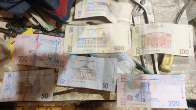 Зберігали наркотики на суму майже 100 тисяч гривень: правоохоронці підозрюють двох чернігівців Зберігали наркотики на суму майже 100 тисяч гривень: правоохоронці підозрюють двох чернігівців