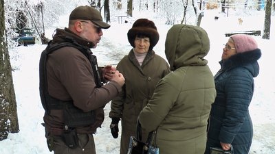 Люди у Часовому Яру Люди у Часовому Яру
