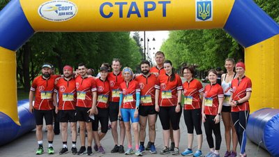 "Наближаємо перемогу": на благодійний забіг у Луцьку зареєструвалися понад пів тисячі учасників "Наближаємо перемогу": на благодійний забіг у Луцьку зареєструвалися понад пів тисячі учасників
