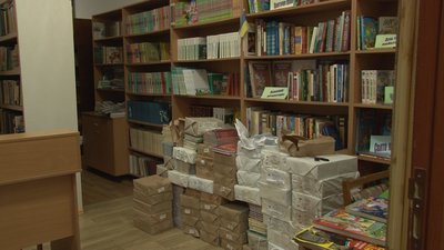 Школи Черкащини отримують нові підручники Школи Черкащини отримують нові підручники