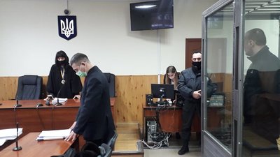 Розбійний напад у Кролевці на Сумщині: суд обирає запобіжні заходи для підозрюваних