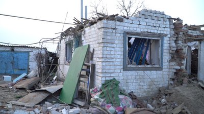 бунчужне, Дніпропетровщина, прифронтове село