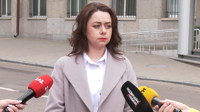 У Рівному відвідувачка ЦНАПу вкусила патрульного. Що відомо про інцидент У Рівному відвідувачка ЦНАПу вкусила патрульного. Що відомо про інцидент