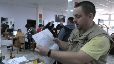 Розмальовки з краєвидами Черкас отримають близько тисячі дітей-переселенців