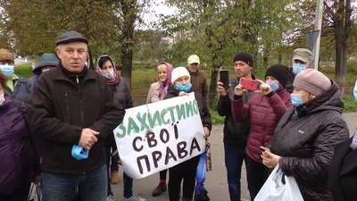 На Прикарпатті селяни знову перекривали дорогу – прагнуть своєї ОТГ На Прикарпатті селяни знову перекривали дорогу – прагнуть своєї ОТГ