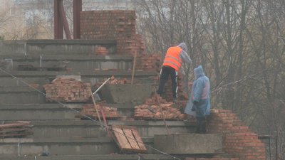 "Авангард" завершать у грудні 2022. Виконавці і замовники про добудову стадіону у Рівному "Авангард" завершать у грудні 2022. Виконавці і замовники про добудову стадіону у Рівному