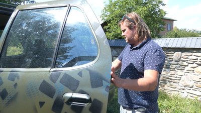 Допомагають зі США і Європи. Косівські волонтери відправили на фронт понад два десятки авто
