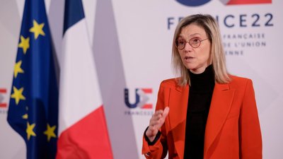 Франція планує повністю заповнити газові сховища до кінця осені