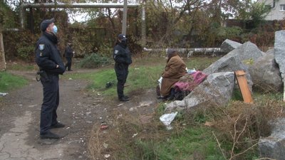 Два тижні на вулиці провела жінка із Дніпра Два тижні на вулиці провела жінка із Дніпра