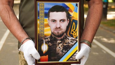В Ужгороді попрощалися із померлим захисником Іваном Бабукою