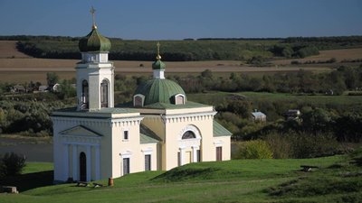 Церква у Хотинській фортеці пустуватиме до кінця воєнного стану. З релігійною громадою закінчився термін оренди
