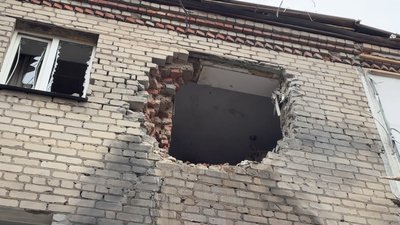 Поранені дев'ять людей. Російські війська за добу обстріляли 23 населені пункти на Херсонщині