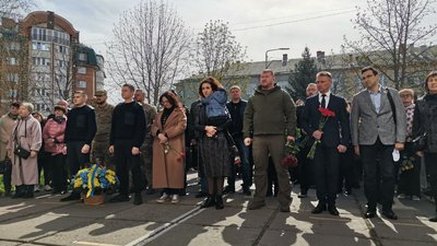 У Полтаві відкрили меморіальну дошку на честь Віталія Грицаєнка