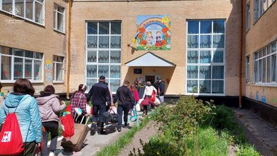 16 жителів Донеччини приїхали на Житомирщину черговим евакуаційним потягом 16 жителів Донеччини приїхали на Житомирщину черговим евакуаційним потягом