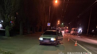 У Хмельницькому водій на "Ауді" збив пенсіонера, який переходив через дорогу