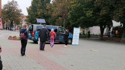 "Кабінет на колесах": у Вінниці безкоштовно перевіряють слух