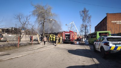 Наслідки російської атаки по Броварах 14 березня