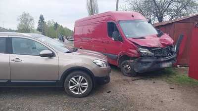 На Житомирщині у ДТП загинули дві велосипедистки На Житомирщині у ДТП загинули дві велосипедистки