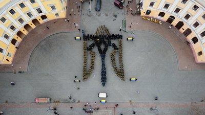 В Одесі відзначили 30-ту річницю затвердження Державного Гербу