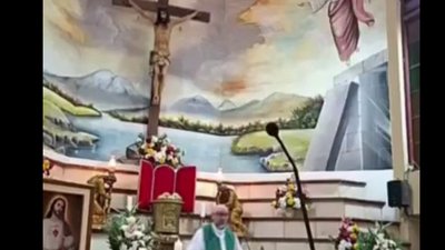 Священник Еквадор