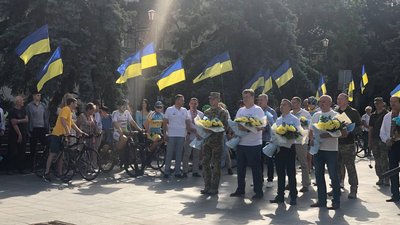 У День Державного прапора України велопробіг єдності провели у Житомирі У День Державного прапора України велопробіг єдності провели у Житомирі