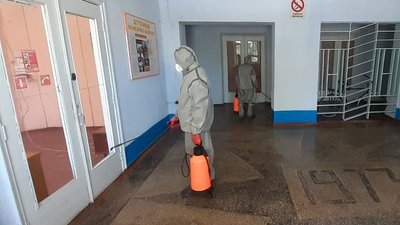 На Херсонщині за добу продезінфікували 95 об’єктів інфраструктури та 15 км доріг