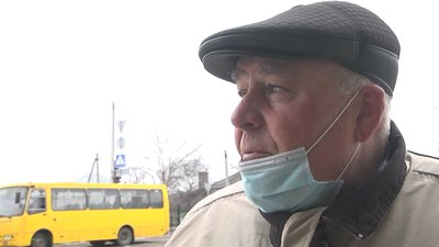Майже два місяці у селі на Тернопільщині не зупиняються автобуси Майже два місяці у селі на Тернопільщині не зупиняються автобуси