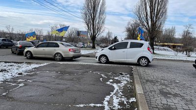 У Запоріжжі відбувся автопробіг на підтримку полонених захисників Маріуполя У Запоріжжі відбувся автопробіг на підтримку полонених захисників Маріуполя