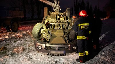 На Кіровоградщині за добу рятувальники витягли з кюветів чотири машини