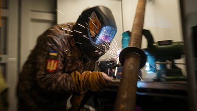 Ремонт техніки у полі