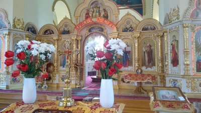 "На оновленій землі заживемо новим життям": як у Кафедральному соборі Миколаєва зустрічали Великдень