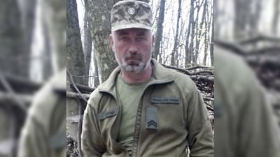 У громаді на Буковині прощаються із загиблим військовим Гончарем