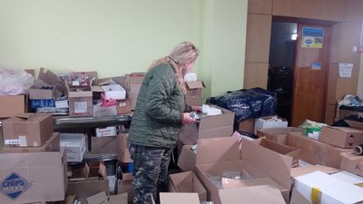Тернопільські волонтери долучилися до купівлі автівок для бійців Тернопільські волонтери долучилися до купівлі автівок для бійців
