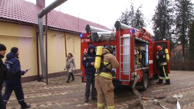 Позапланову перевірку пожежного стану провели в Ужгородській школі-інтернат