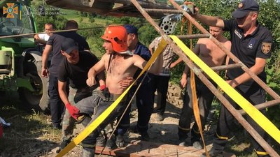 рятувальники рятувальники